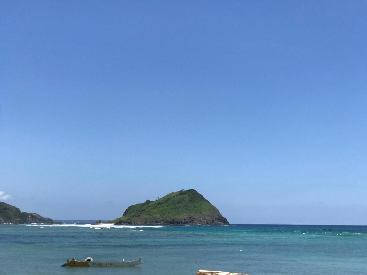 Elisa Homestay Areguling Kuta  المظهر الخارجي الصورة